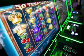 Sugar Rush slot game interface showing candy symbols and cascade mechanic on inatogel togel mobile screen